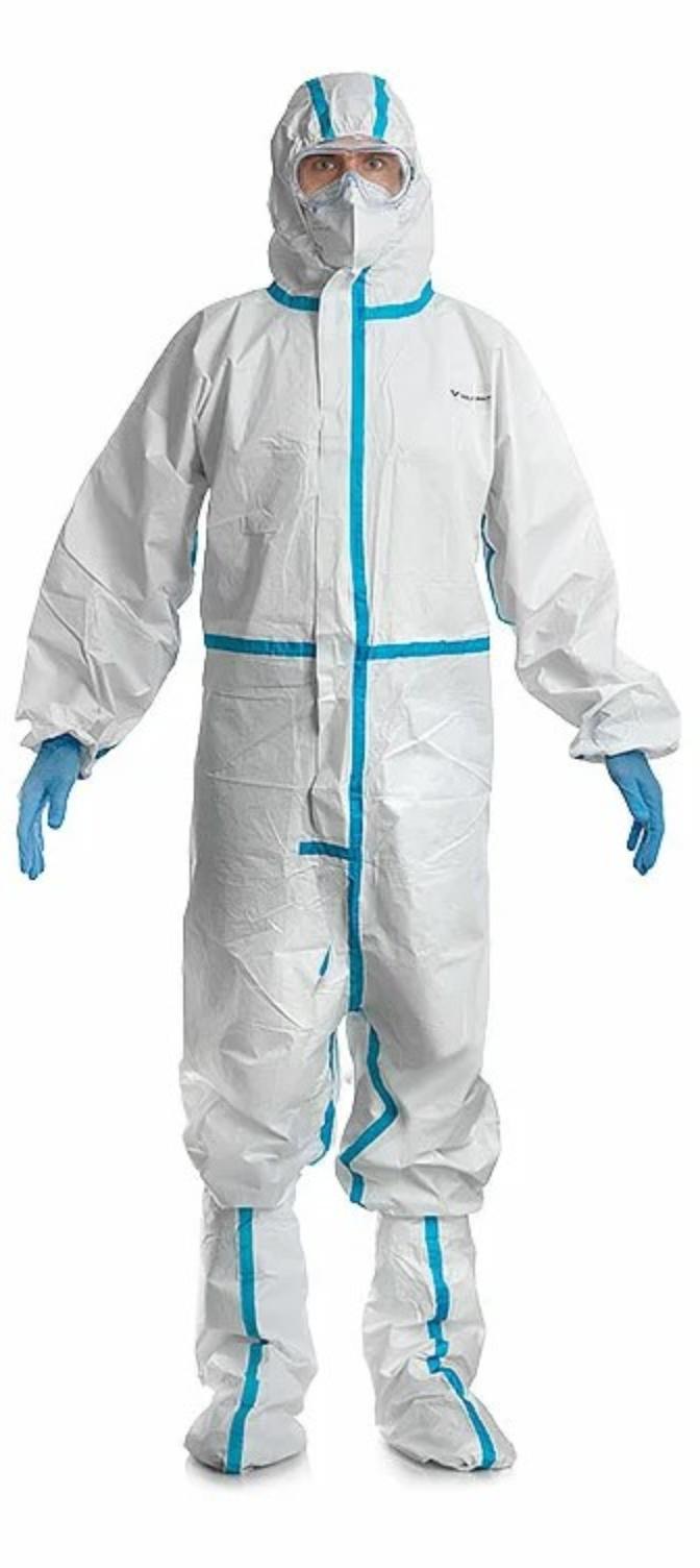 Комбинезон одноразовый изолирующий с высокими бахилами Комбинезон одноразовый изолирующий с высокими бахилами